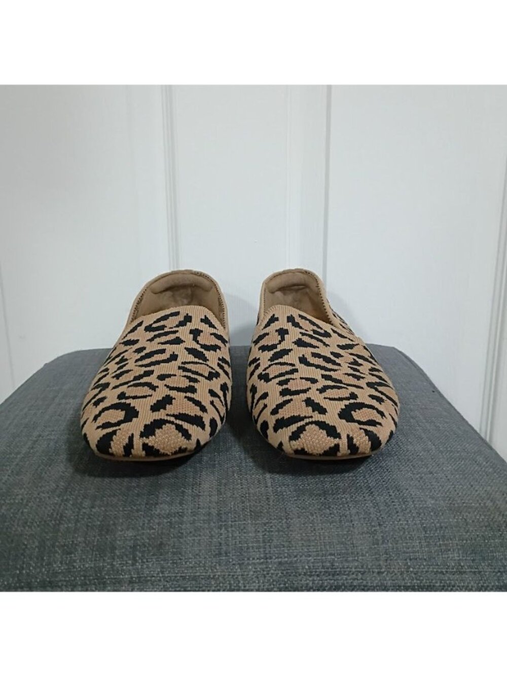 Vivaia Leopard Print Womens 10 Loafers Stylish Slip-On Flats - Picture 4 of 8